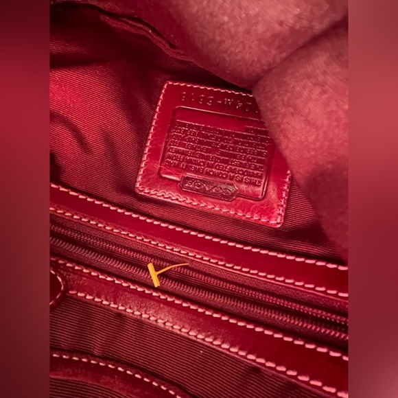 Vintage red monogram coach bag with coin purse - Picture 5 of 5